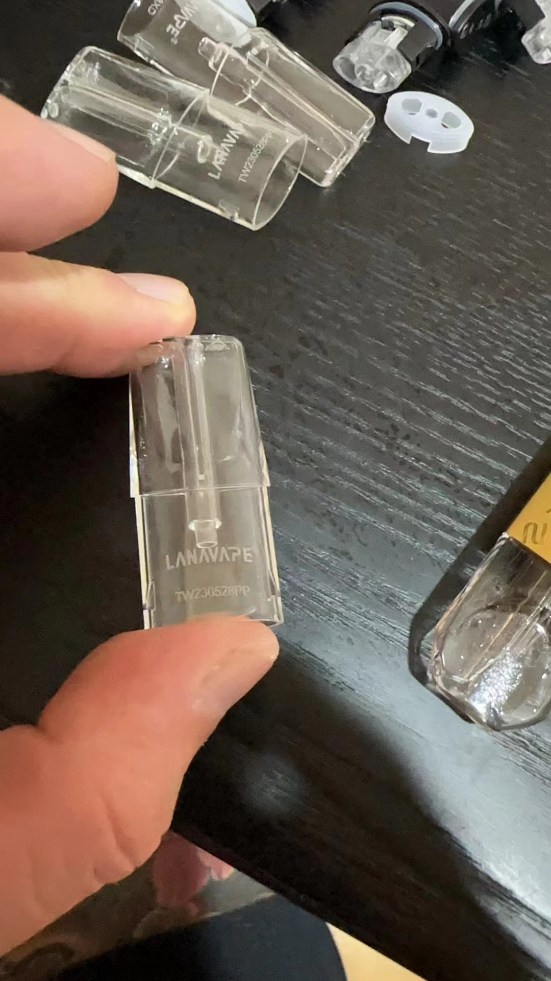 LANA 全透明註油煙彈 防漏工藝進化升級、極致密封不沾手 可視化透明倉設計 精密陶瓷芯長效高品質 每一口都原汁原味 台灣現貨:圖片 2
